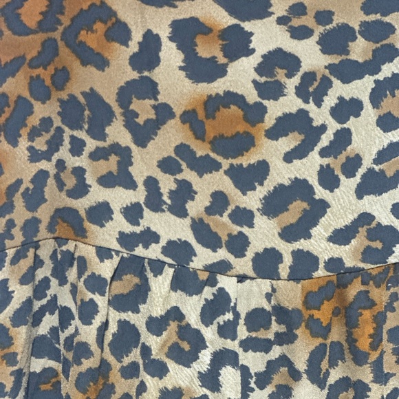 Heart & Hips Animal Print Flirty Lace Up Back Mini Dress Small - Picture 12 of 14